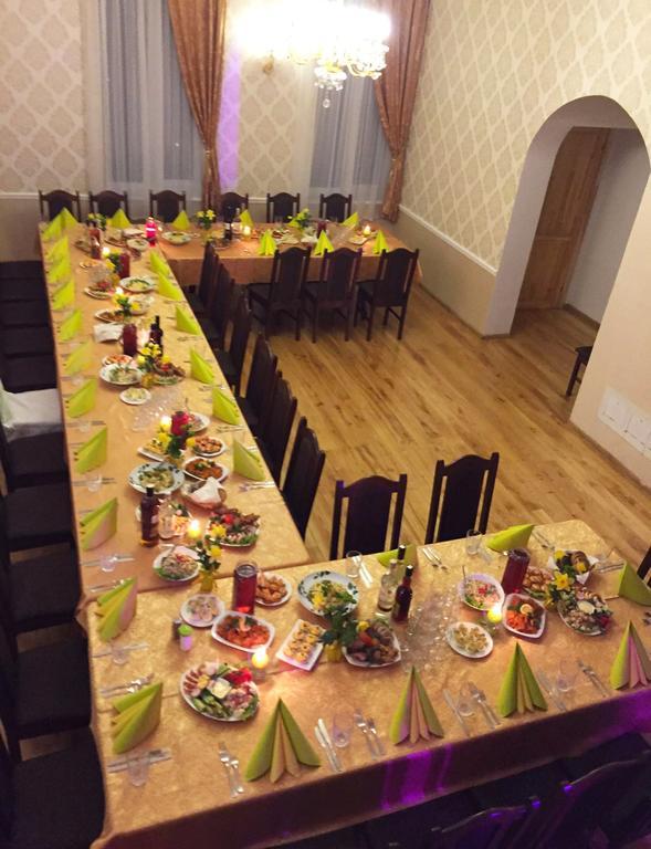 Lecu Muiza Hotel Leci Bagian luar foto