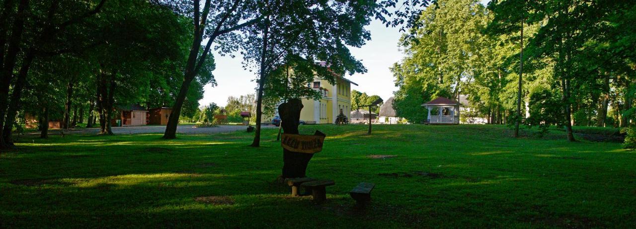 Lecu Muiza Hotel Leci Bagian luar foto